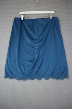 Claudel Vintage Blue Half Slip Skirt Nylon Lace Trim Slit